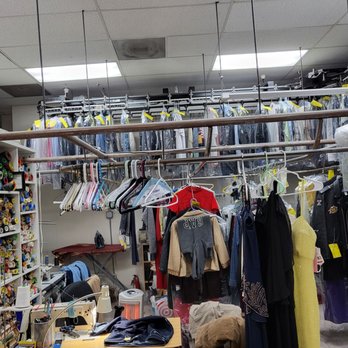 Courtside Cleaners - 1/9/23 - Dry Cleaning Near Me - San Jose, California Courtside Cleaners - 1/9/23 - Dry Cleaning Near Me - San Jose, California