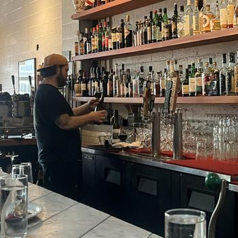 Bruciato - Tony working his magic - Pizza Near Me - Bainbridge Island, Washington