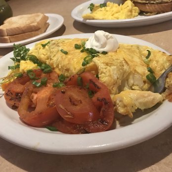 Cafe Cup - mashed potato omelette - Breakfast & Brunch Near Me - Huntington Beach, California