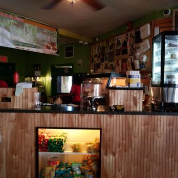 Dunns River Restaurant - Caribbean Near Me - Hartford, Connecticut