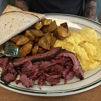 The Hayden - Diners Near Me - San Antonio, Texas
