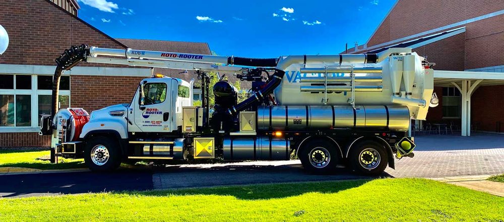 Slide of Roto-Rooter Plumbing and Water Cleanup