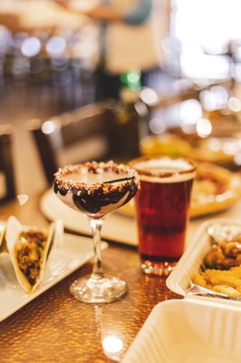 West Social Tap & Table by null