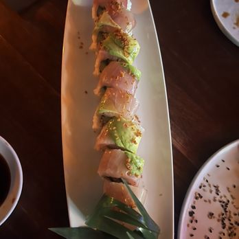 Across The Pond - Yellowtail Roll - Cocktail Bars Near Me - Phoenix, Arizona