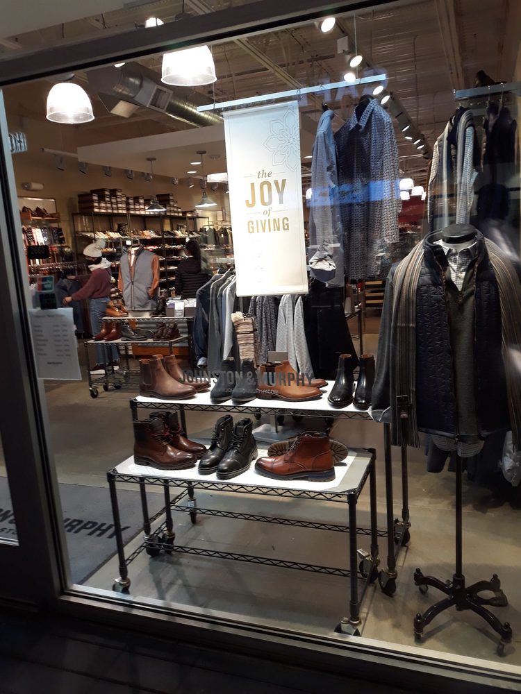 JOHNSTON & MURPHY OUTLET Updated September 2024 13 Reviews 2774