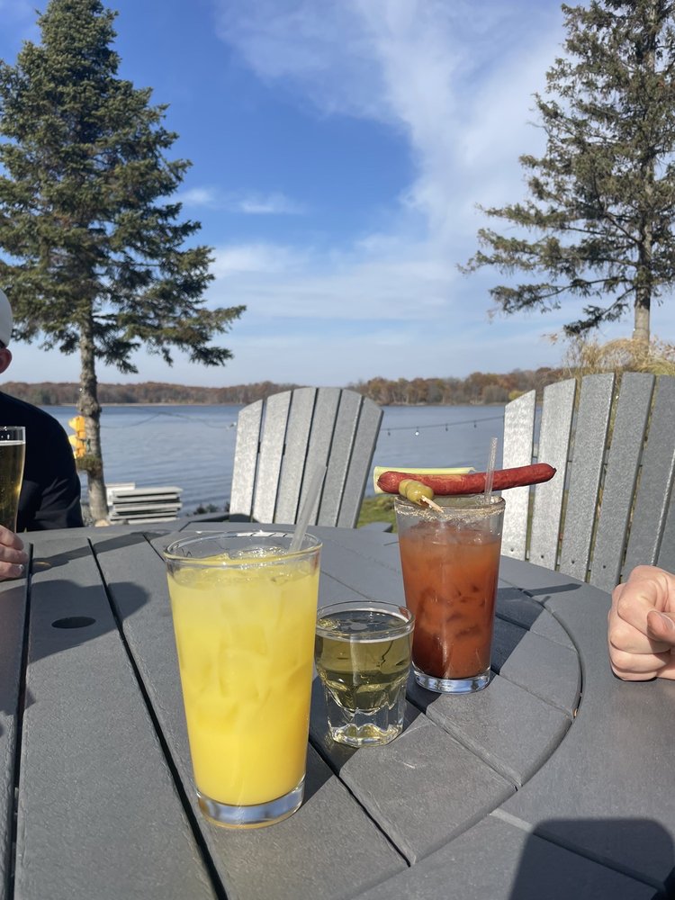 SUNSET RESORT Updated October 2024 W2924 Gruenhagen Rd, Birchwood, Wisconsin Hotels