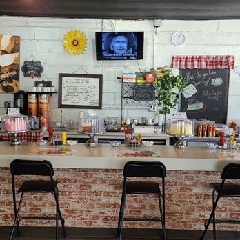 Minneola Grill - Minneola Grill - the counter - Breakfast & Brunch Near Me - Minneola, Florida Minneola Grill - Minneola Grill - the counter - Breakfast & Brunch Near Me - Minneola, Florida
