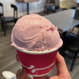 Dairy free strawberry ice cream Dairy free strawberry ice cream