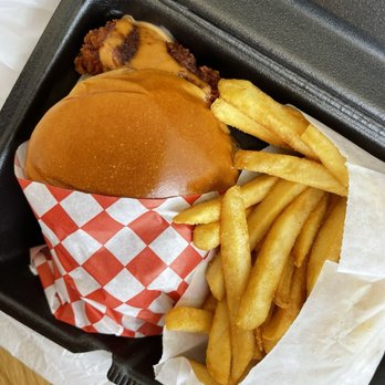 Chick Flag - Nashville hot chicken sandwich  Combo #3 - 1 Slider, French Fries, Drink - Sandwiches Near Me - Garden Grove, California