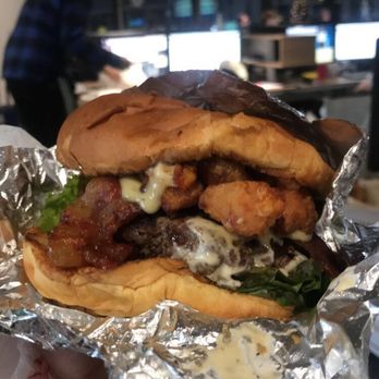 SCONNIEBAR - Burgers Near Me - Madison, Wisconsin SCONNIEBAR - Burgers Near Me - Madison, Wisconsin