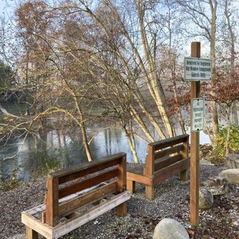 Big Meadow Family Campground - Benches by the Creek - Campgrounds Near Me - Townsend, Tennessee Big Meadow Family Campground - Benches by the Creek - Campgrounds Near Me - Townsend, Tennessee