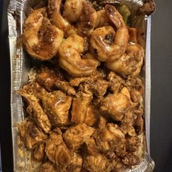 Shrimp and chicken hibachi