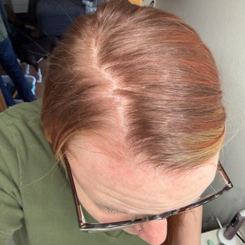 Ensemble Salon - Poorly dyed roots after 1 ice cold wash - Hair Salons Near Me - Oregon City, Oregon