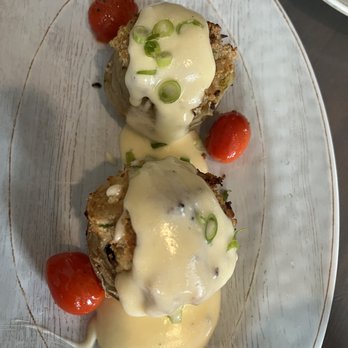 Rosedale - Crabmeat stuffed artichoke - American Near Me - New Orleans, Louisiana Rosedale - Crabmeat stuffed artichoke - American Near Me - New Orleans, Louisiana
