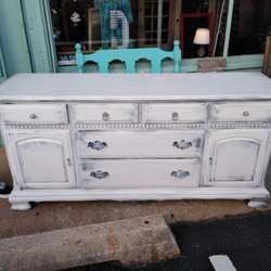 Velvet Bird - Just bought this vintage Ethan Allen piece to use as a TV stand. $350! Gorgeous solid wood!