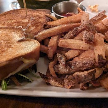 Copperwood Tavern - Braised ribs grilled cheese from Copperwood Tavern in Shirlington, VA. - New American Near Me - Arlington, Virginia