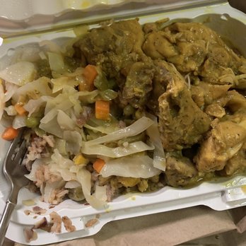 The Islands - Curry Chicken Rice & Peas Cabbage - Caribbean Near Me - Brooklyn, New York The Islands - Curry Chicken Rice & Peas Cabbage - Caribbean Near Me - Brooklyn, New York