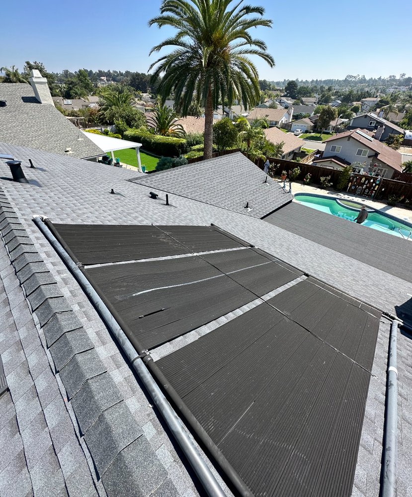 Slide of Leyva's Roofing & Services