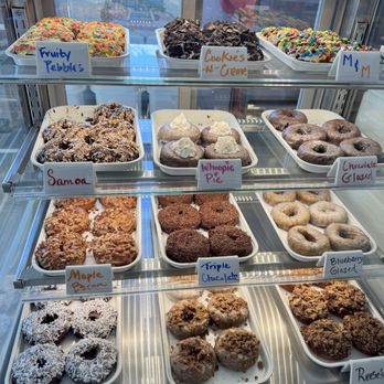 Graffiti Donuts - Donuts - Coffee & Tea Near Me - Bar Harbor, Maine