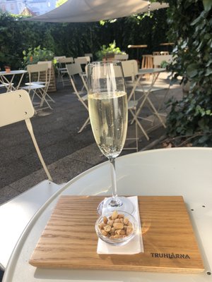Café Truhlárna by null