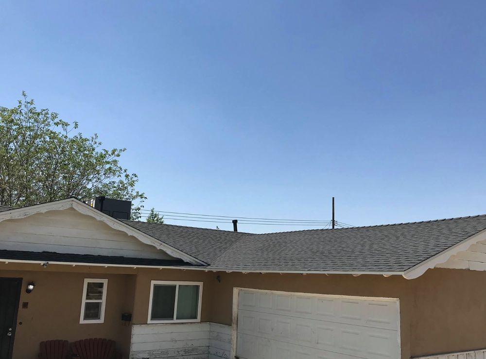 Slide of Guerrero Roofing