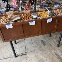Treats station Treats station