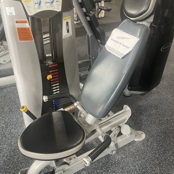 LA Fitness - Equipment Broken for months - Gyms Near Me - Pittsburgh, Pennsylvania LA Fitness - Equipment Broken for months - Gyms Near Me - Pittsburgh, Pennsylvania