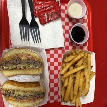 Doda - Classic Burger and Fries - Burgers Near Me - Dallas, Texas