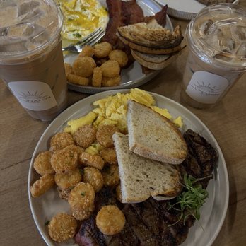 Lunakin Café - Timeless breakfast, Steak and Eggs, Spanish lattes. - Breakfast & Brunch Near Me - Las Vegas, Nevada Lunakin Café - Timeless breakfast, Steak and Eggs, Spanish lattes. - Breakfast & Brunch Near Me - Las Vegas, Nevada