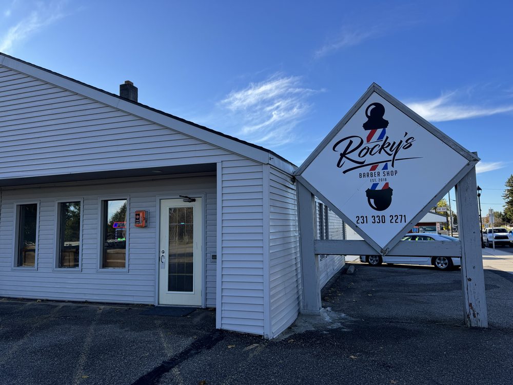Rocky's Barber Shop Logo