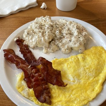 Warren's Family Drive-In - Biscuits & Gravey, Scrambled Eggs - New American Near Me - Roy, Utah Warren's Family Drive-In - Biscuits & Gravey, Scrambled Eggs - New American Near Me - Roy, Utah