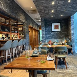 The Pig & Palm - Bar and seating