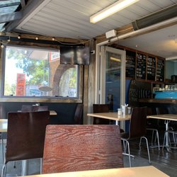 Beach Box Cafe