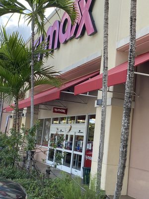 TJ MAXX - Updated January 2026 - 33 Photos & 37 Reviews - 1920 Cordova