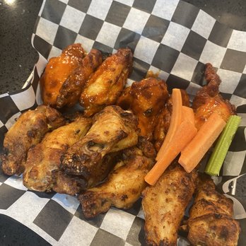 Pizz-a-Perfection - Hot wings, garlic Parmesan wings - Pizza Near Me - Bakersfield, California