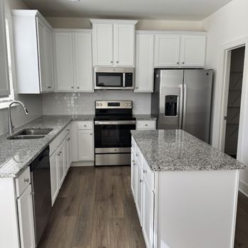 Enaks Cleaning Services - Home Cleaning Near Me - Charlotte, North Carolina Enaks Cleaning Services - Home Cleaning Near Me - Charlotte, North Carolina