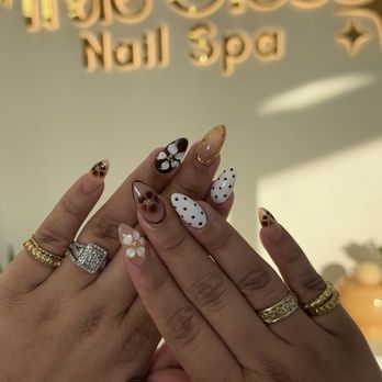Trae'Gloss Nail Spa - Nail Salons Near Me - Lake Forest, California Trae'Gloss Nail Spa - Nail Salons Near Me - Lake Forest, California