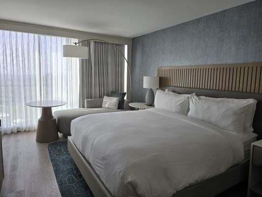 VEA Newport Beach, A Marriott Resort & Spa by null