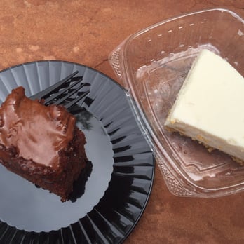 Vegas Veg Fest - Dessert time! Violette's chocolate cake and Simply Pure's key lime cheezecake - Festivals Near Me - Las Vegas, Nevada