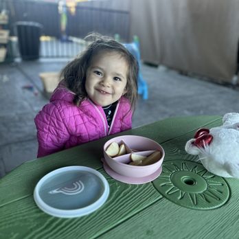 Bright Star Academy - Ms. Febe provides healthy snacks - Child Care & Day Care Near Me - San Diego, California
