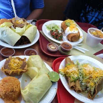 Los Jilberto's Taco Shop - Mexican Near Me - Temecula, California
