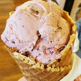 Kilwins Ice Cream - Chocolate - Fudge - Candy Stores Near Me - Wilmington, North Carolina Kilwins Ice Cream - Chocolate - Fudge - Candy Stores Near Me - Wilmington, North Carolina