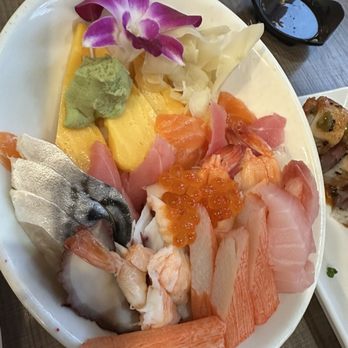 Kin Thai & Sushi - Chirashi Don - Japanese Near Me - San Antonio, Texas Kin Thai & Sushi - Chirashi Don - Japanese Near Me - San Antonio, Texas