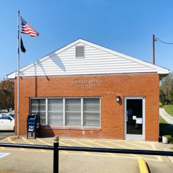 US Post Office - Manakin-Sabot - Small but mighty!