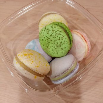 Quelque Chose Patisserie - Macarons Near Me - Ottawa, Ontario Quelque Chose Patisserie - Macarons Near Me - Ottawa, Ontario