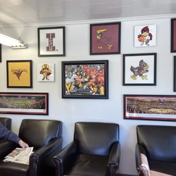 Troy's Barbershop - Inside