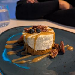 Ciel! Bistro-bar - Cheesecake with caramel and pecans