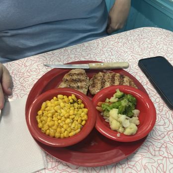 Main Street Diner - Pork chops meal - New American Near Me - Frankfort, Kentucky Main Street Diner - Pork chops meal - New American Near Me - Frankfort, Kentucky
