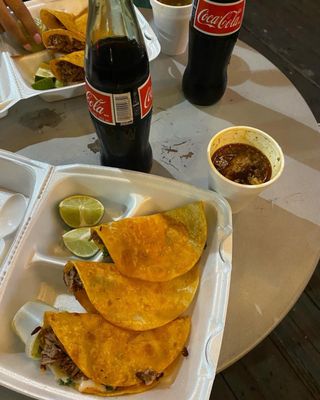 Pepe's Tacos by null