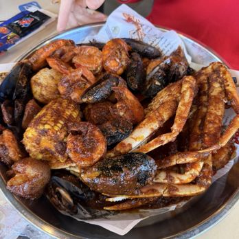 Fiery Crab Seafood Restaurant And Bar - Seafood platter boil - Bars Near Me - Slidell, Louisiana Fiery Crab Seafood Restaurant And Bar - Seafood platter boil - Bars Near Me - Slidell, Louisiana